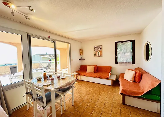 Апартаменти Sm180-305 Sainte Maxime Vue T2 Piscine Et Parking *