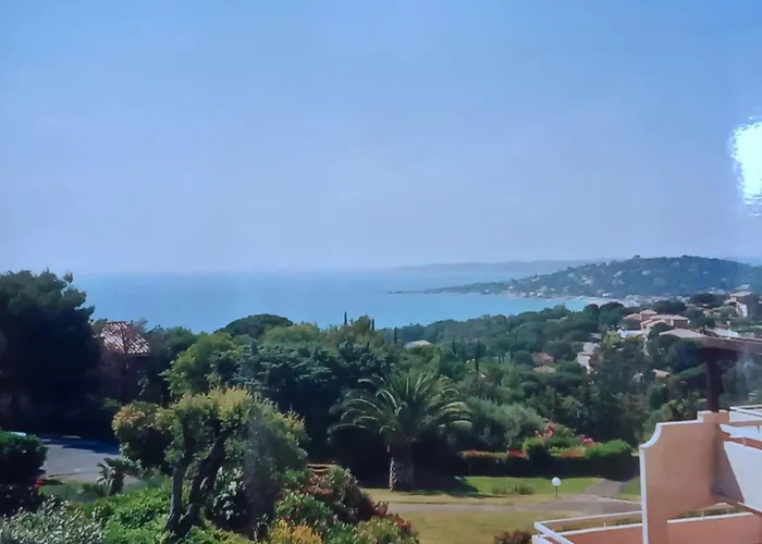 Sm180-305 Sainte Maxime Vue T2 Piscine Et Parking Апартаменти