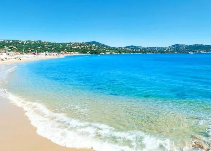 Sm180-305 Maxime Vue T2 Piscine Et Parking * Sainte-Maxime