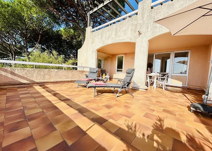 Apartment Sm180-305 Maxime Vue T2 Piscine Et Parking *